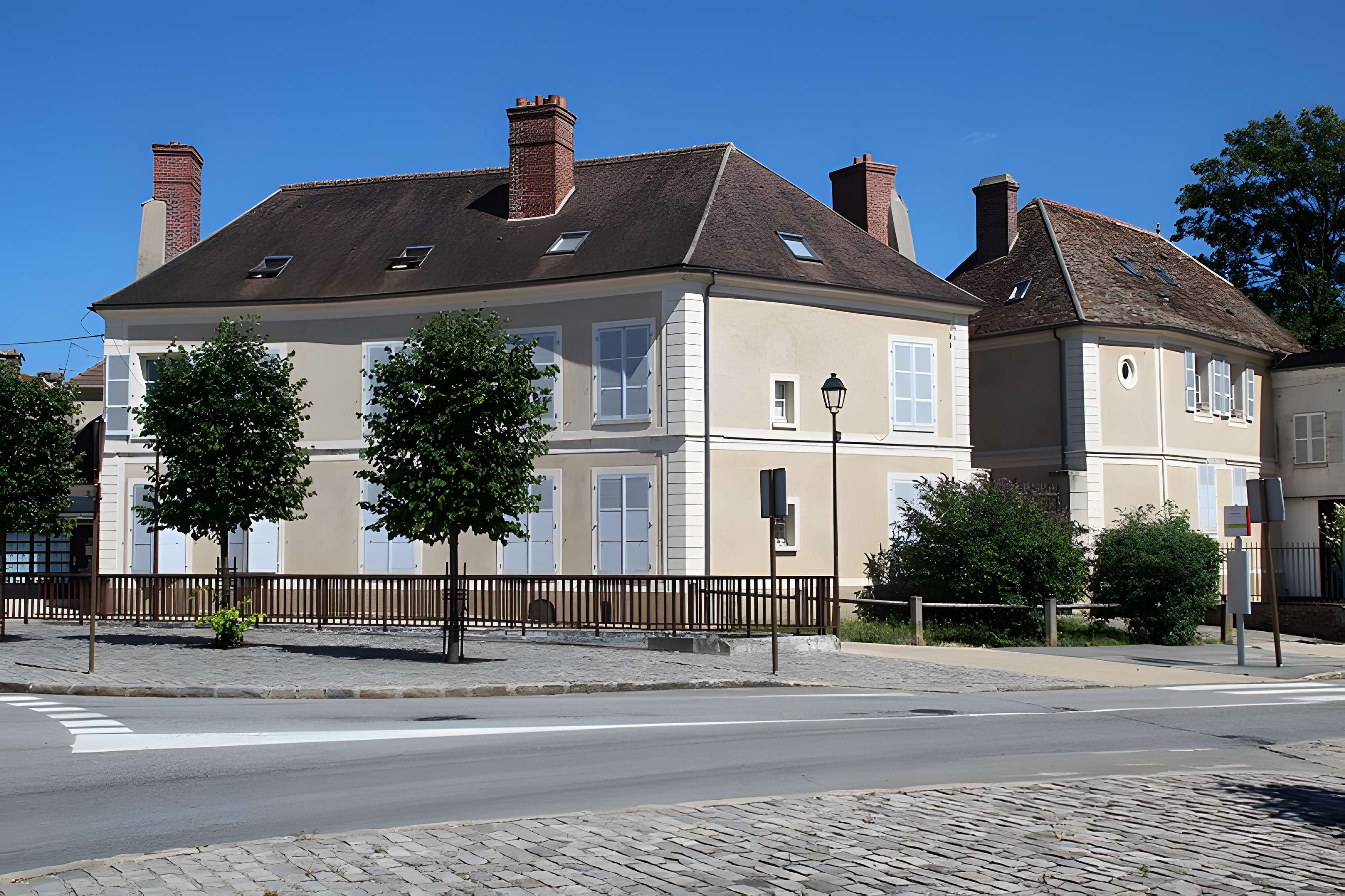 Place Foch, anciennement dite Place Ronde