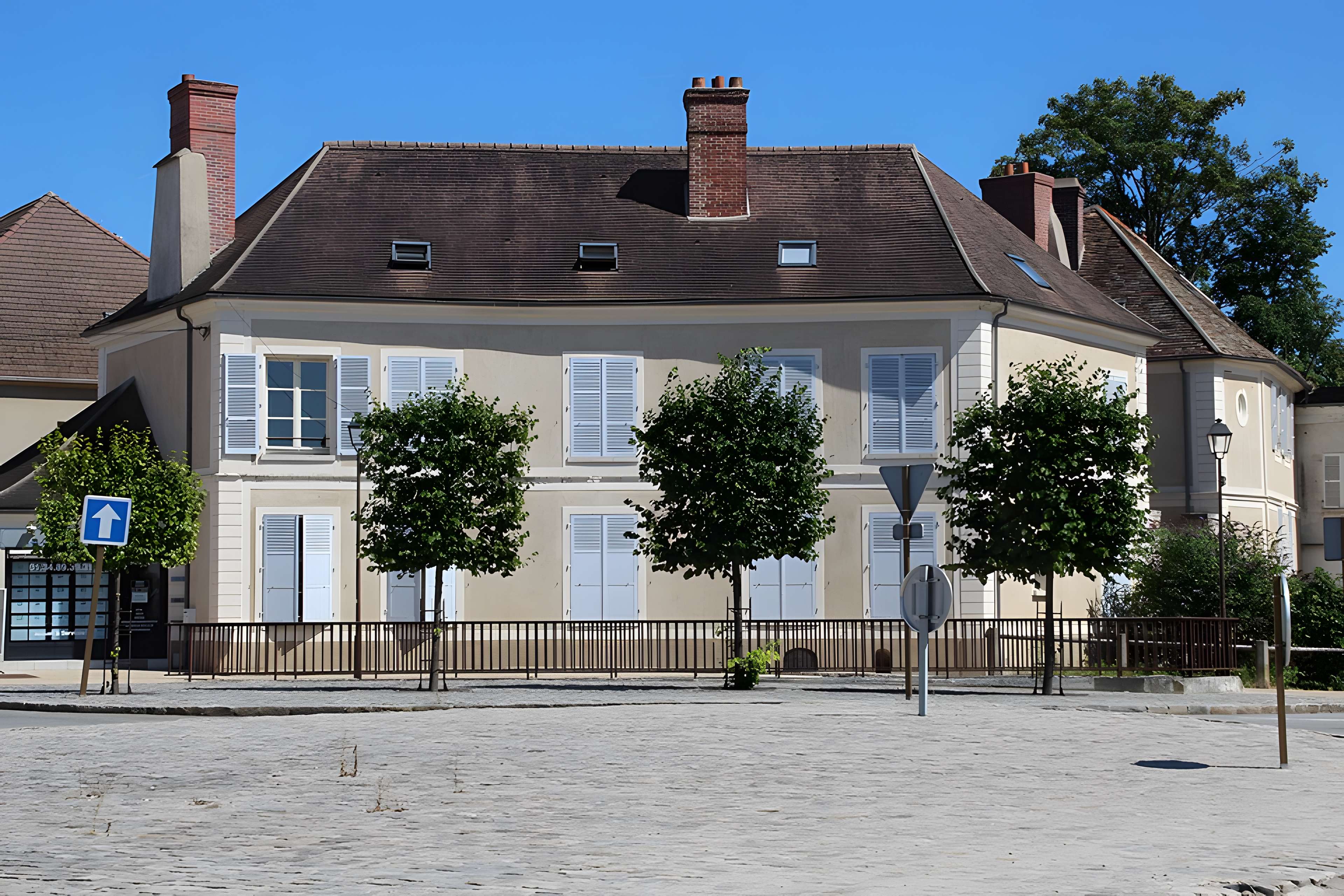 Place Foch, anciennement dite Place Ronde