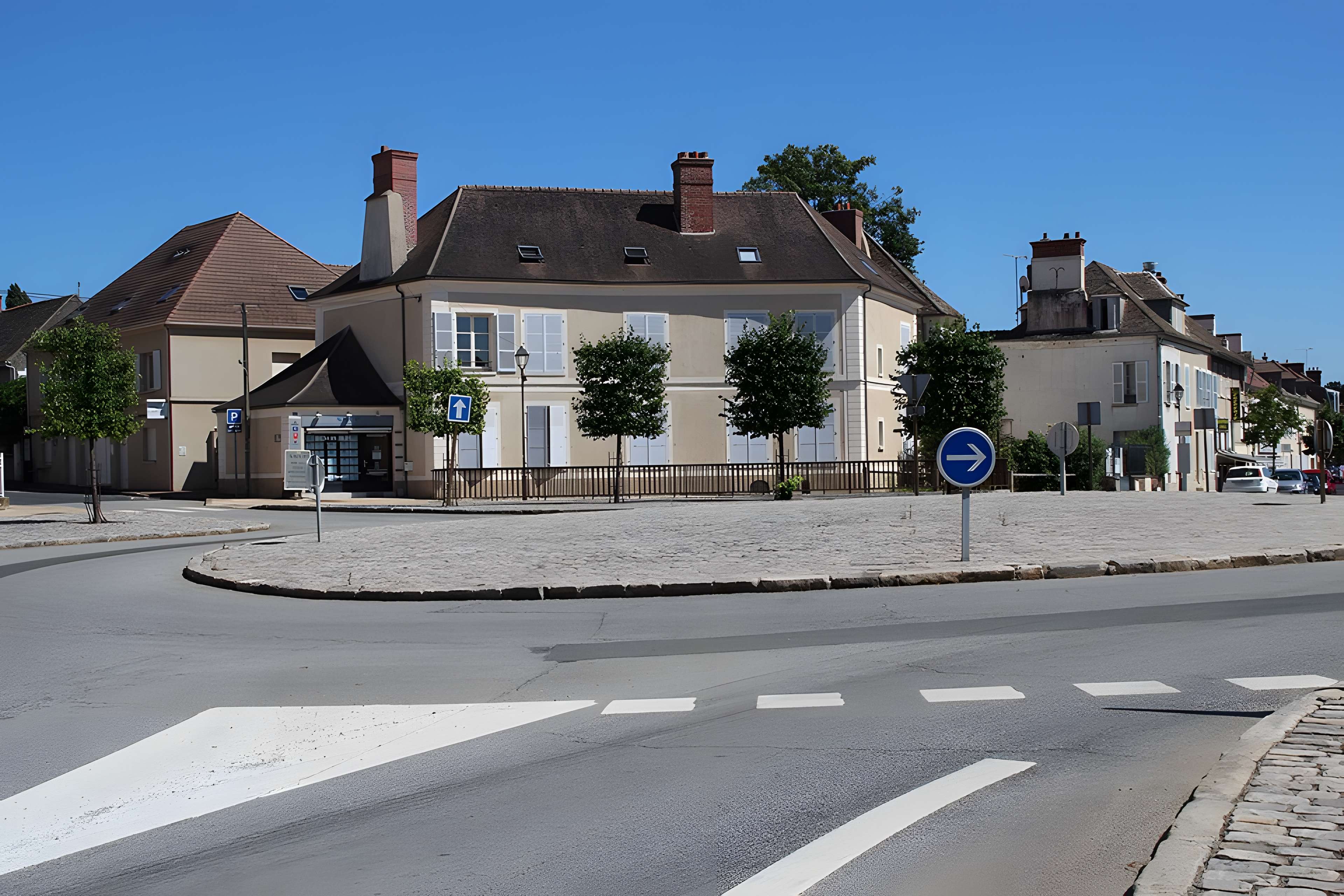 Place Foch, anciennement dite Place Ronde
