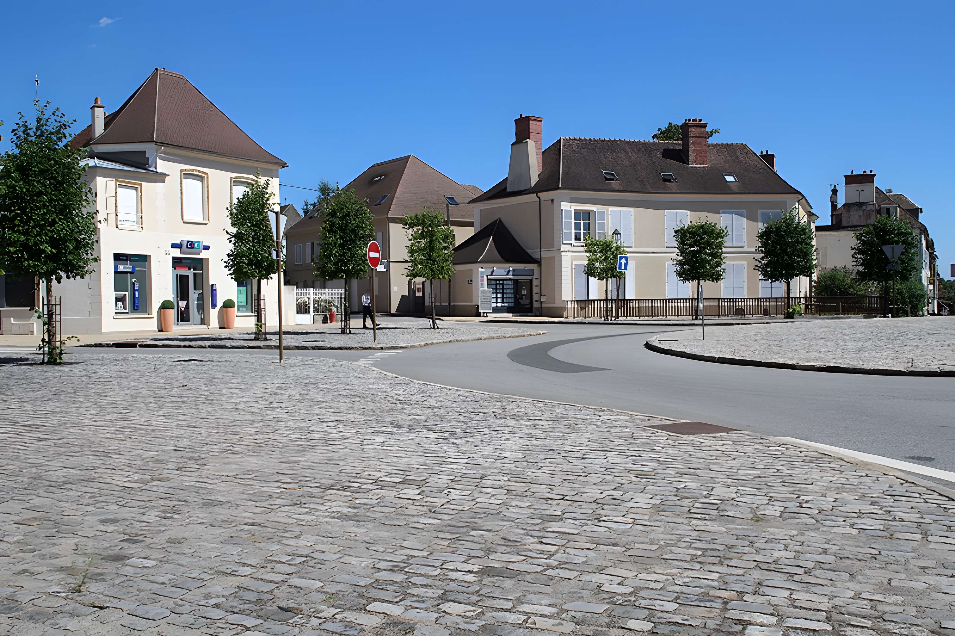 Place Foch, anciennement dite Place Ronde