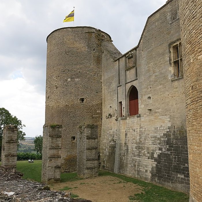 Photo de Château de Châteauneuf