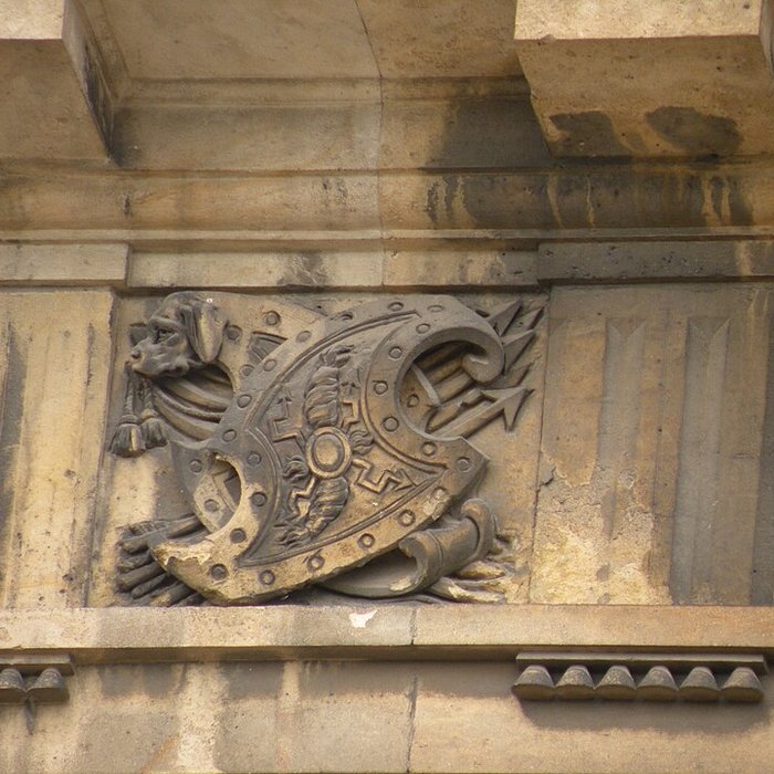 Photo de Mur denceinte du château : vestiges