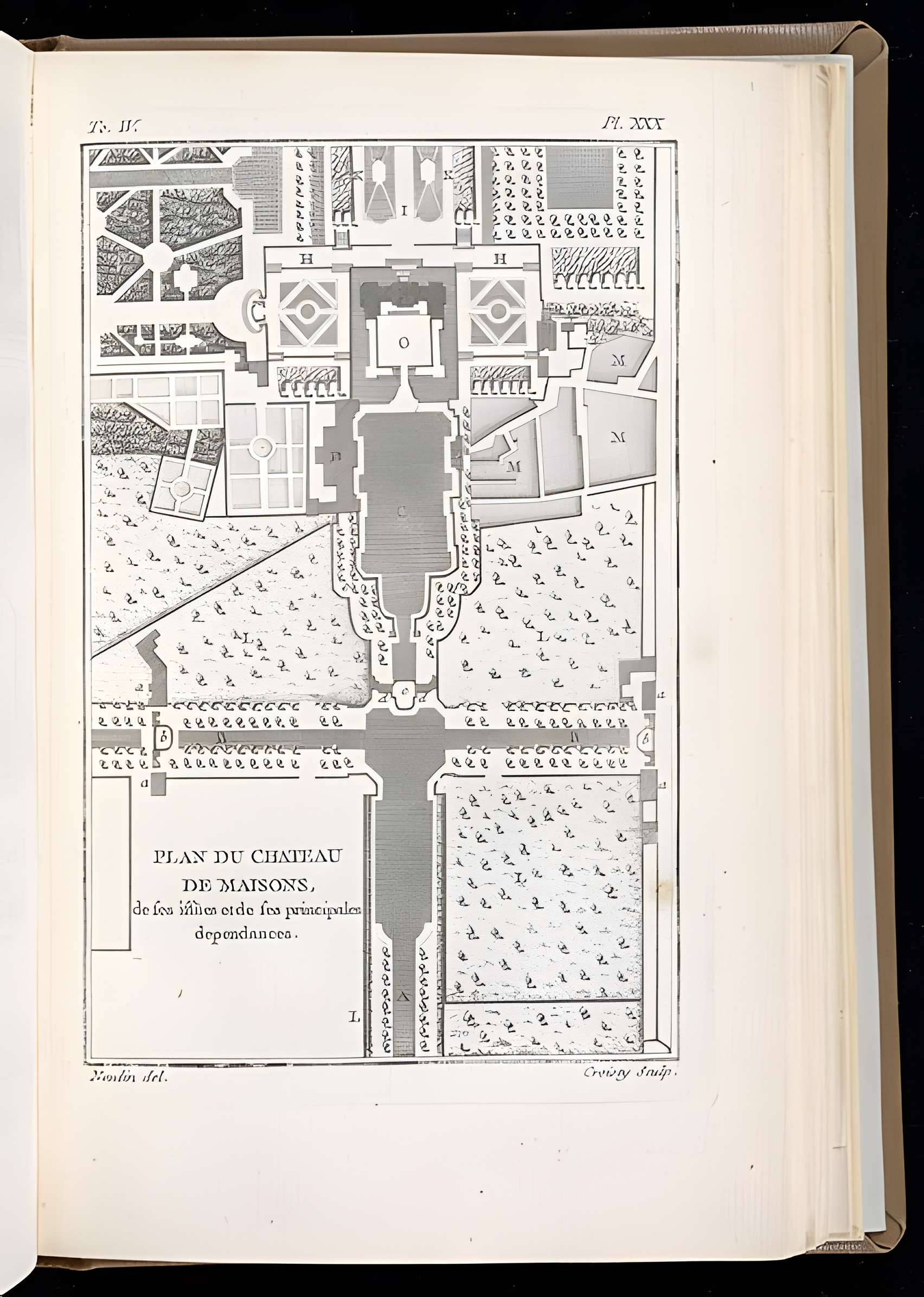 Mur d'enceinte du château : vestiges