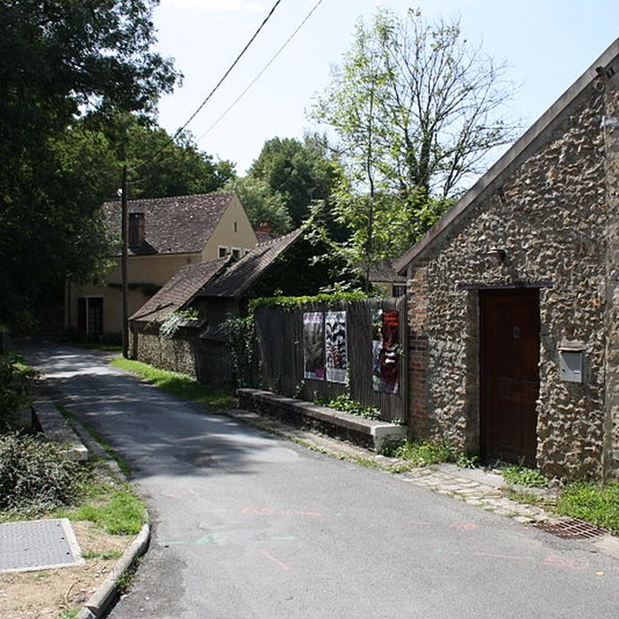 Photo de Ancien moulin de Villeneuve, maison de campagne dElsa Triolet et de Louis Aragon
