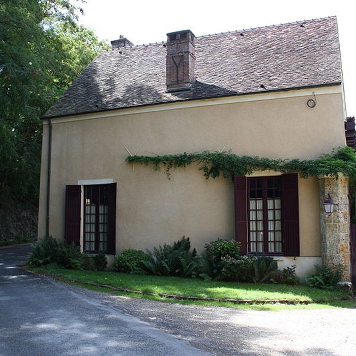 Photo de Ancien moulin de Villeneuve, maison de campagne dElsa Triolet et de Louis Aragon