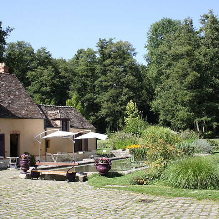 Photo de Ancien moulin de Villeneuve, maison de campagne dElsa Triolet et de Louis Aragon