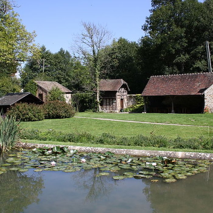 Photo de Ancien moulin de Villeneuve, maison de campagne dElsa Triolet et de Louis Aragon