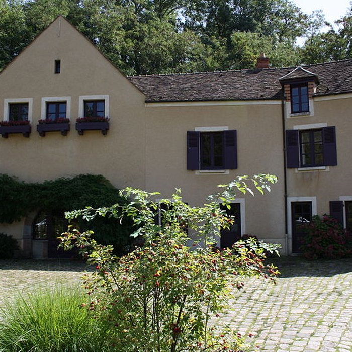 Photo de Ancien moulin de Villeneuve, maison de campagne dElsa Triolet et de Louis Aragon