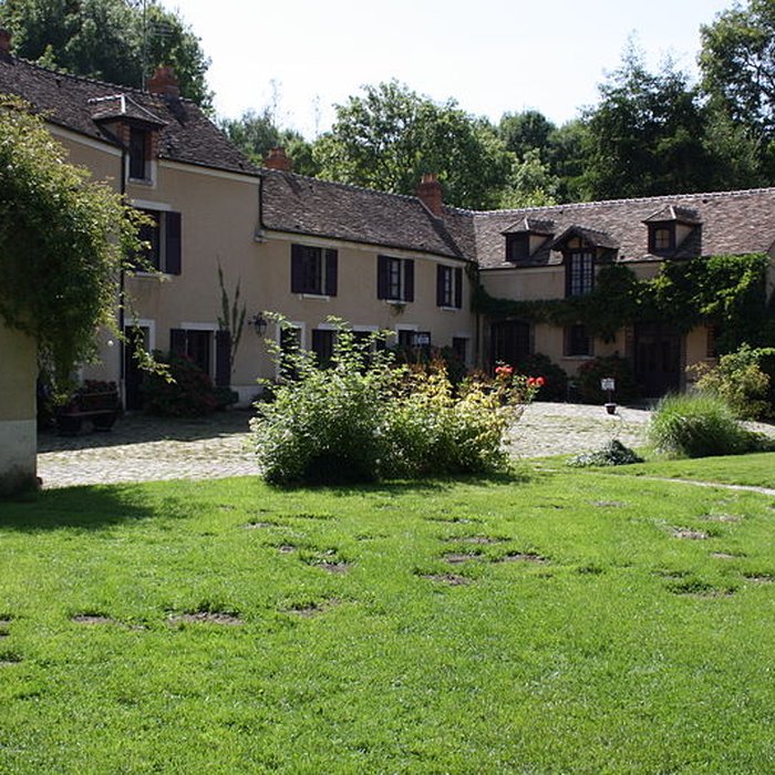 Photo de Ancien moulin de Villeneuve, maison de campagne dElsa Triolet et de Louis Aragon