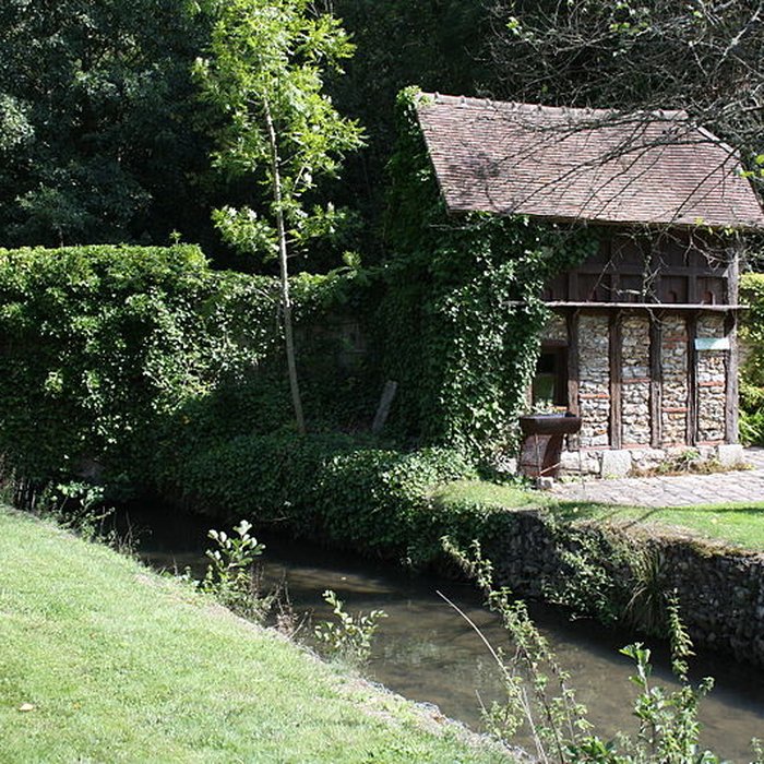 Photo de Ancien moulin de Villeneuve, maison de campagne dElsa Triolet et de Louis Aragon