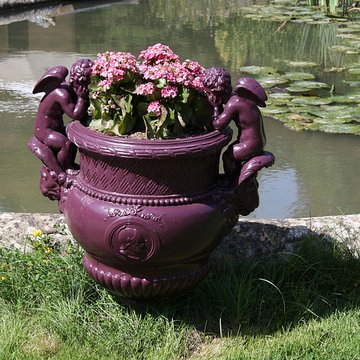 Ancien moulin de Villeneuve, maison de campagne dElsa Triolet et de Louis Aragon