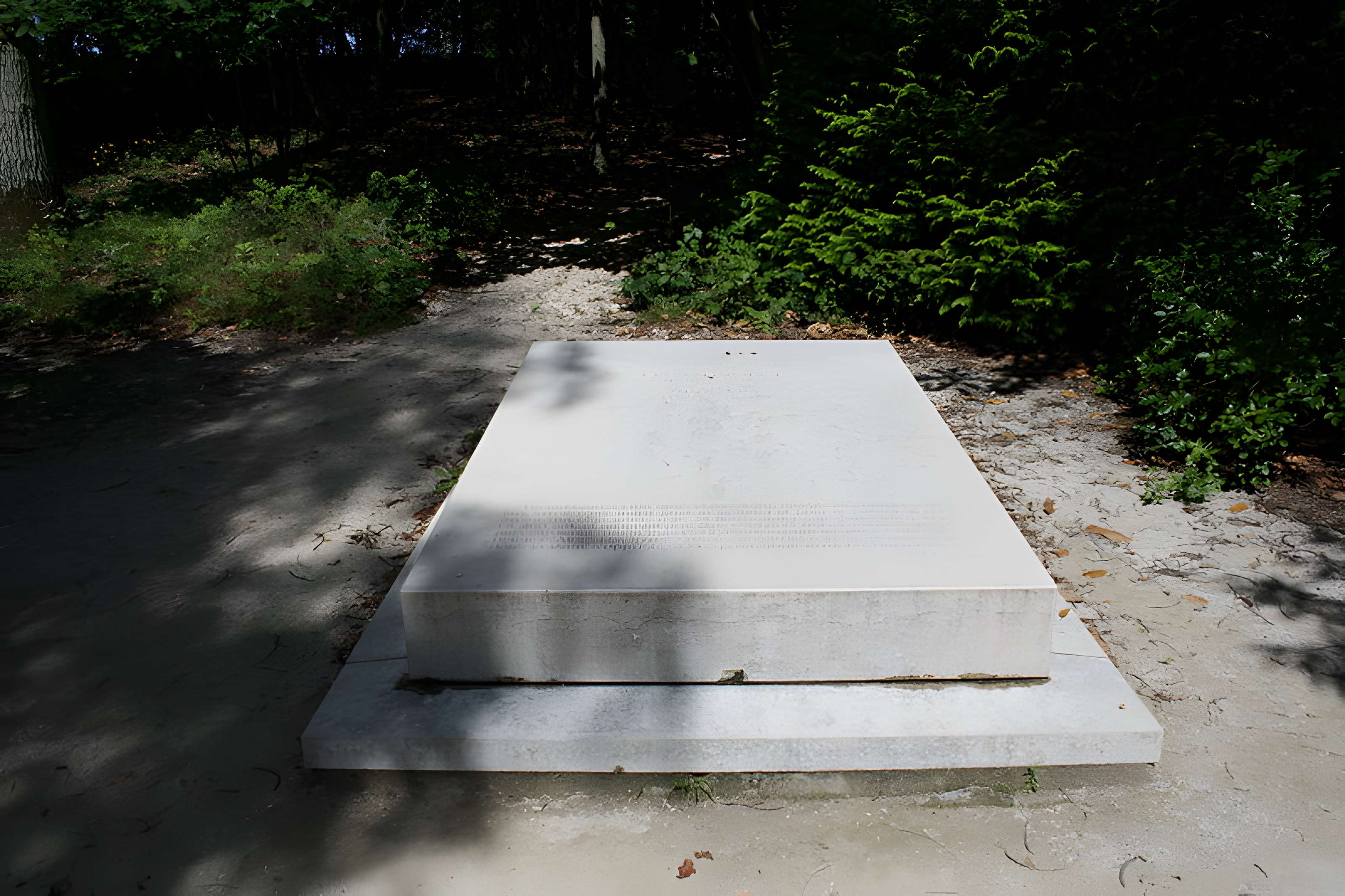 Ancien moulin de Villeneuve, maison de campagne d'Elsa Triolet et de Louis Aragon