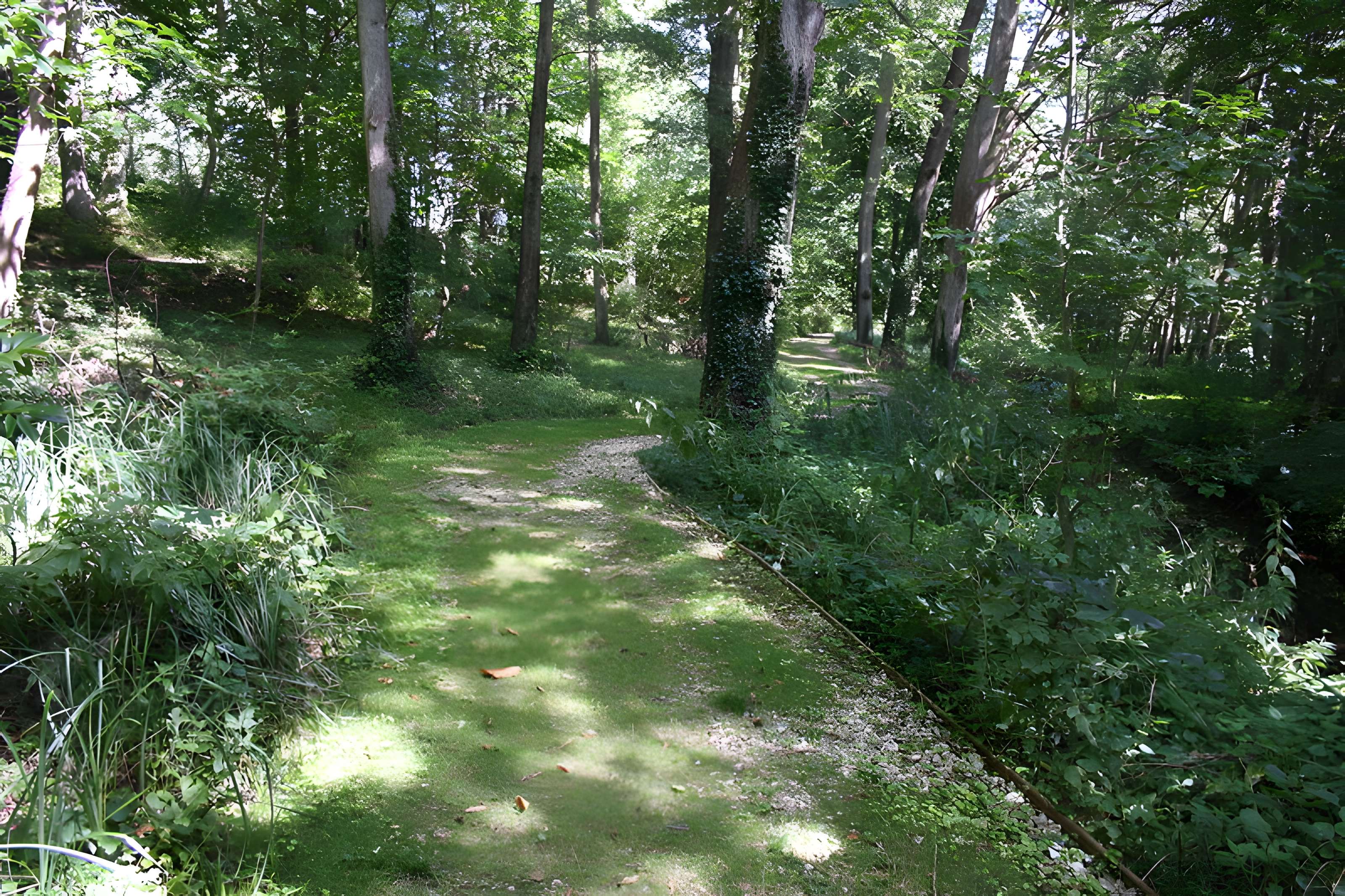 Ancien moulin de Villeneuve, maison de campagne d'Elsa Triolet et de Louis Aragon