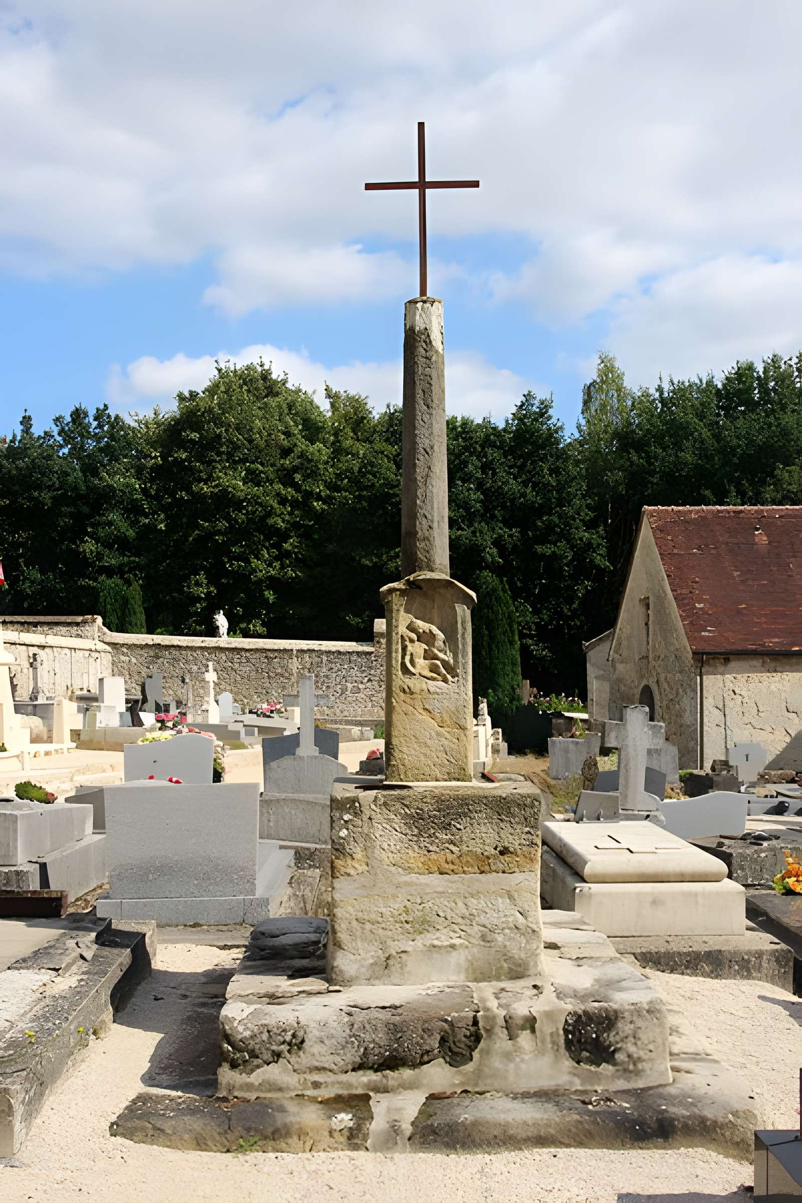 Croix de cimetière