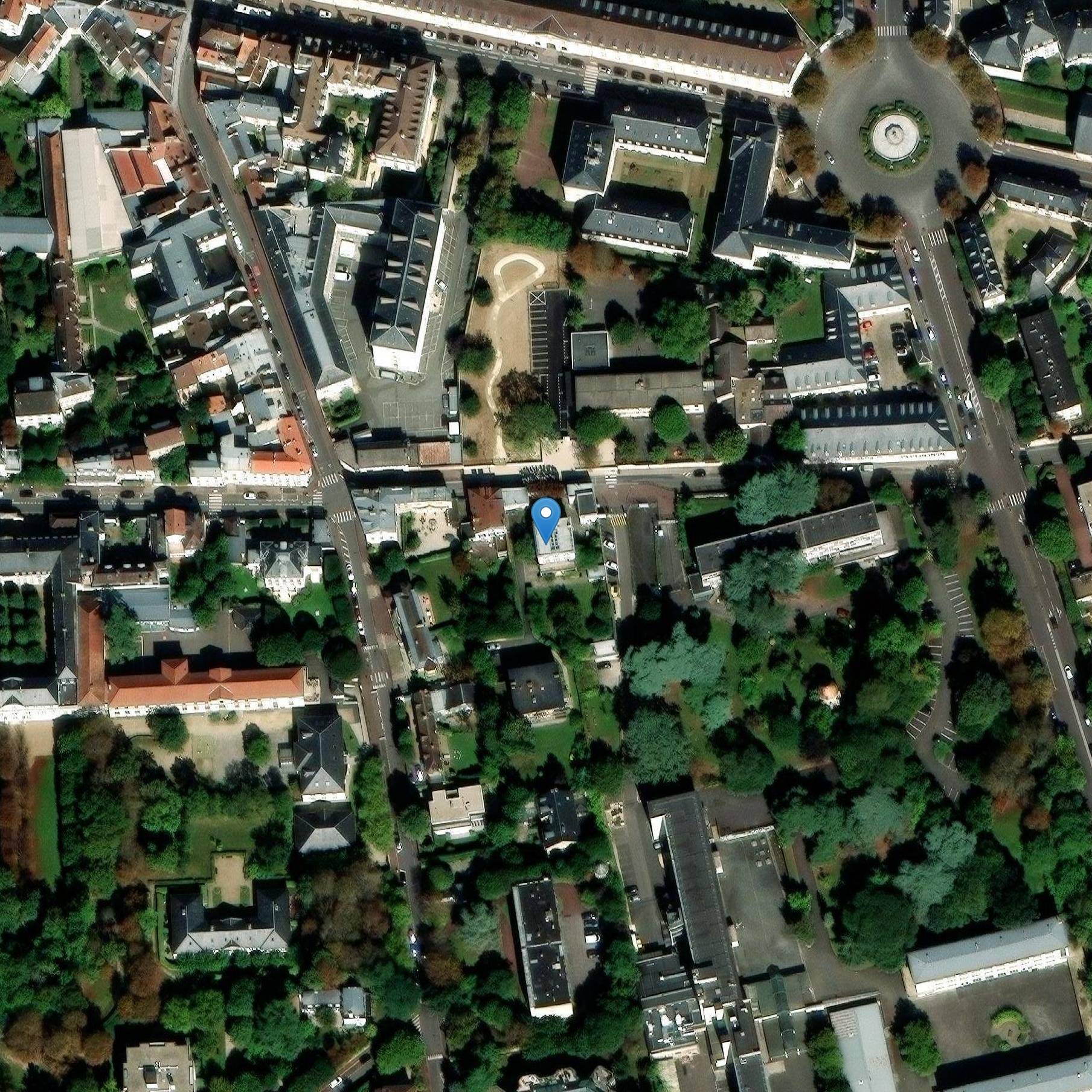 Photo de Pabellón de Angoulême, luego escuela secundaria de niños