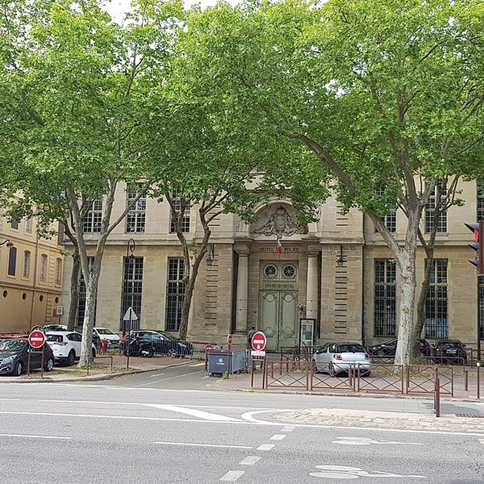 Photo de Ancien hôtel de la Surintendance des Bâtiments du Roi, puis ancien petit séminaire, puis Caserne Vauban