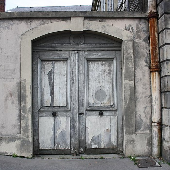 Photo de Ancien hôtel de la Surintendance des Bâtiments du Roi, puis ancien petit séminaire, puis Caserne Vauban