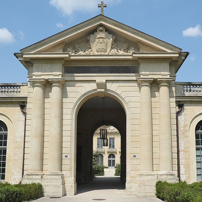Photo de Ancienne Maison de Charité, ancien hôpital Richaud