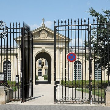 Ancienne Maison de Charité, ancien hôpital Richaud