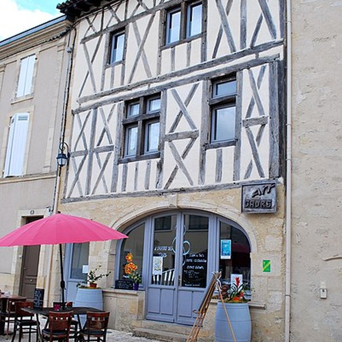 Photo de Maison, Rue Carnot à Saint-Macaire