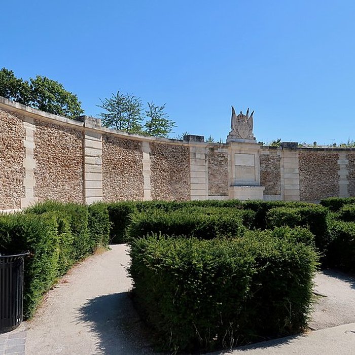 Photo de Terrains en bordure de labreuvoir Louis XIV