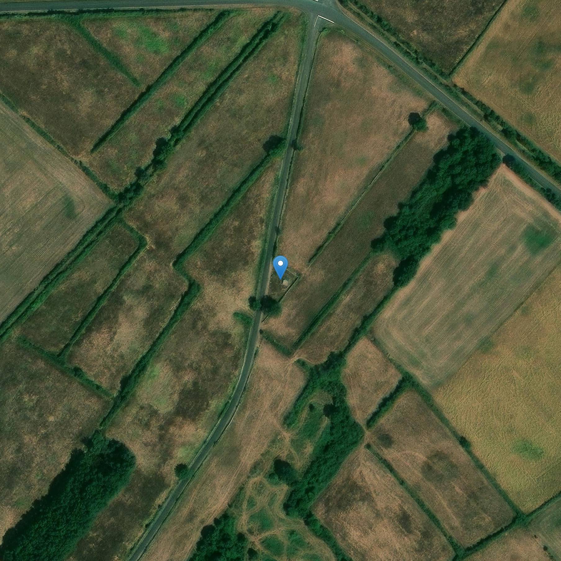 Photo de Dolmen says La Pierre Levée