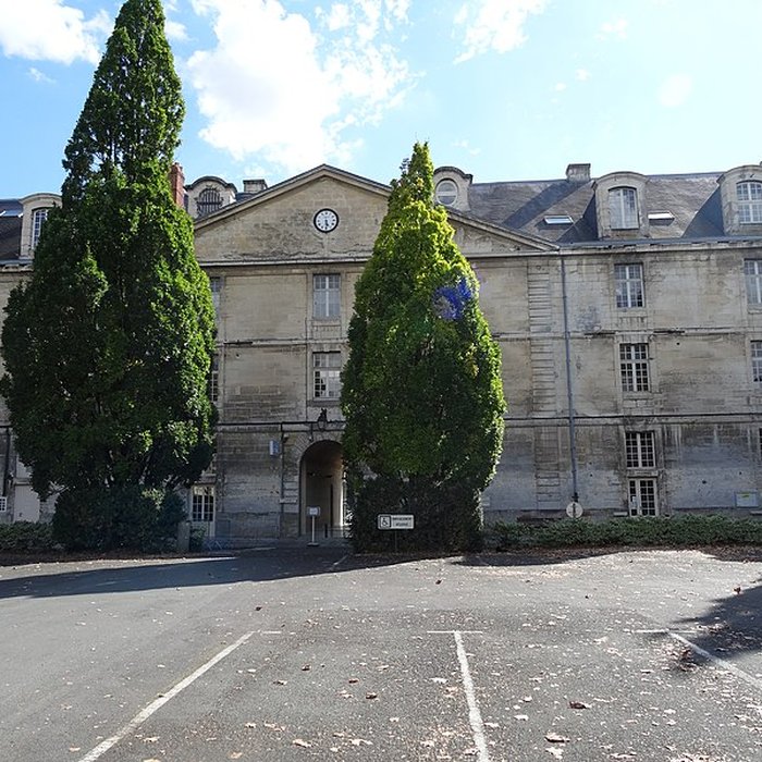 Photo de Caserne Duguesclin ou centre Duguesclin