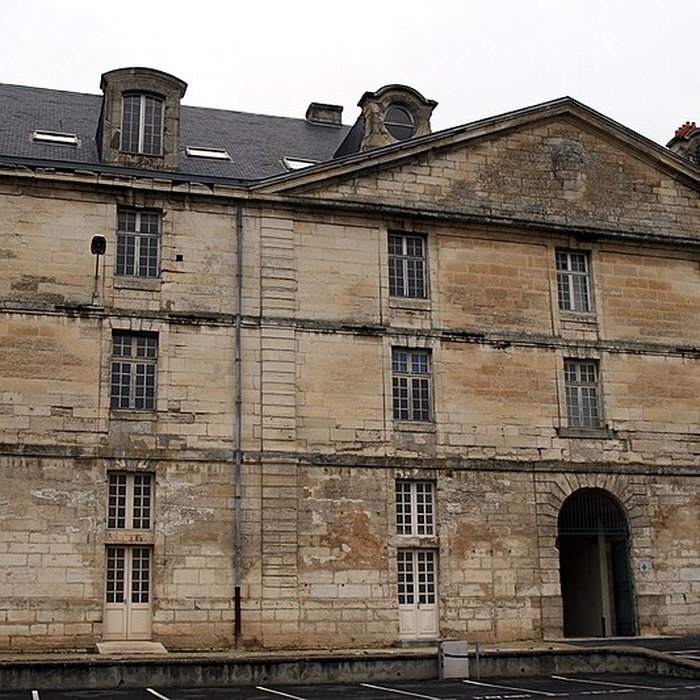 Photo de Caserne Duguesclin ou centre Duguesclin