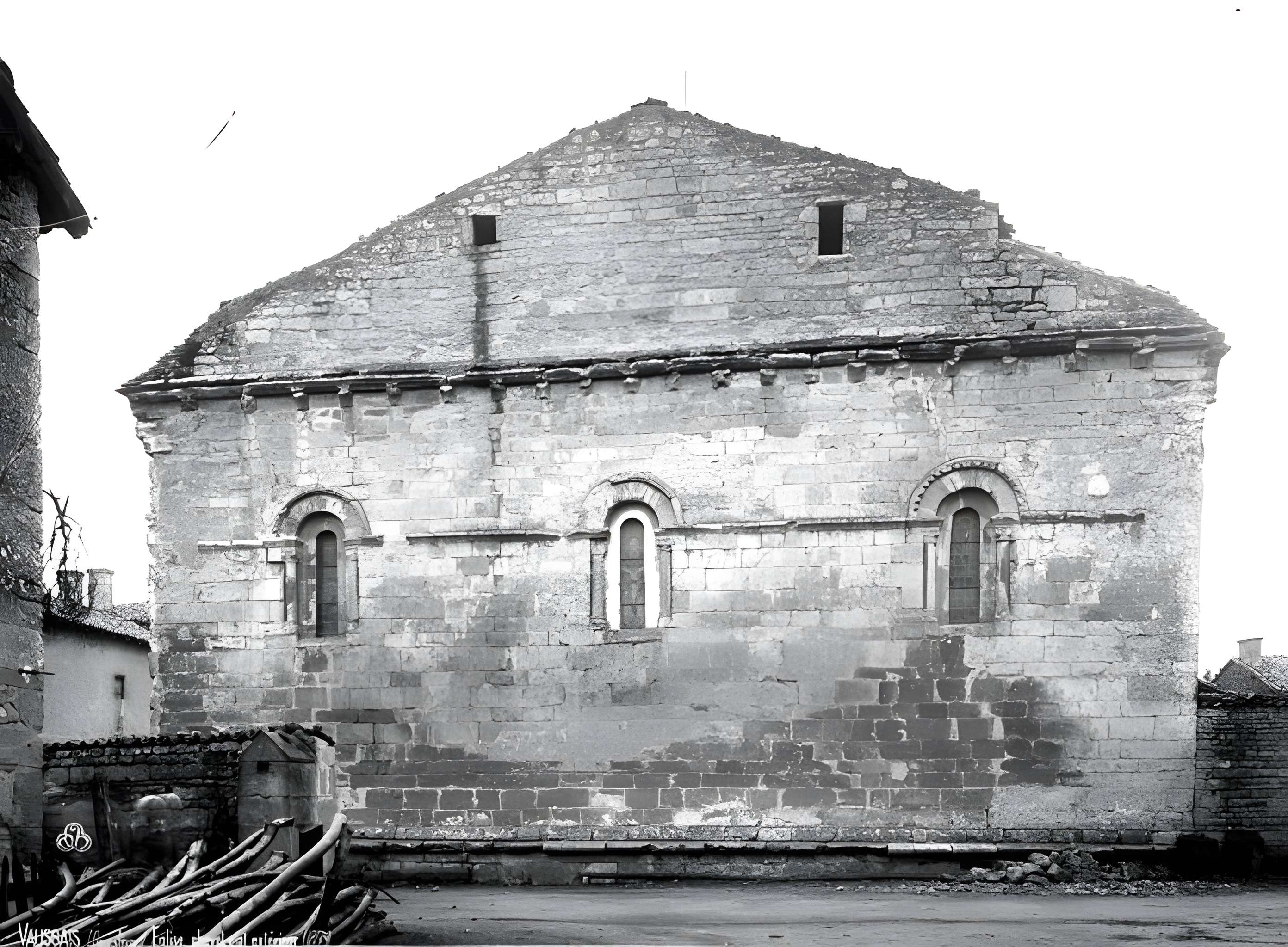 Eglise Saint-Junien de Vaussais