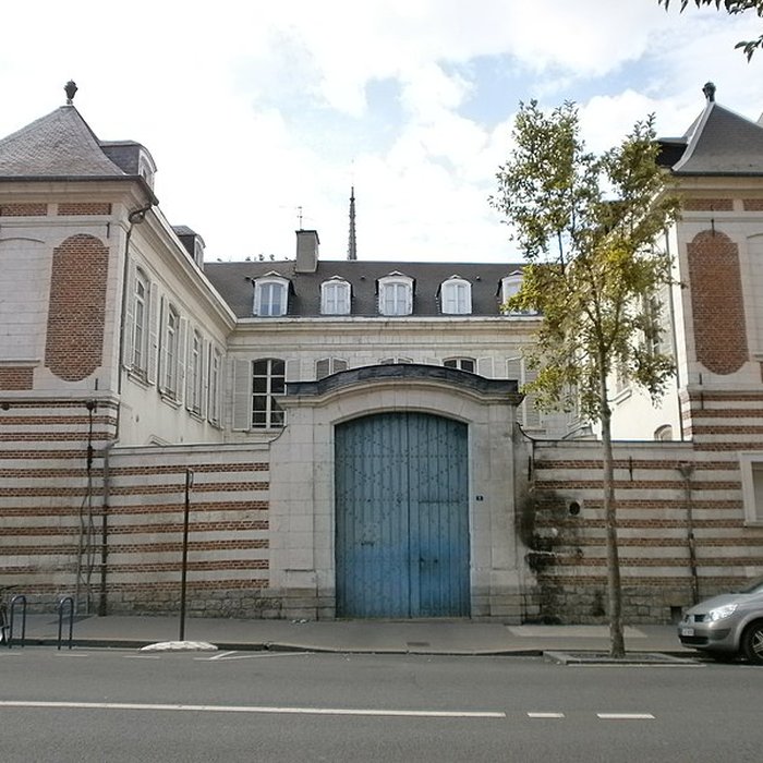 Photo de Hôtel Blin de Bourdon