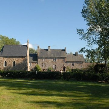 Manoir Saint-Ortaire ou manoir de la Mare du Dézert