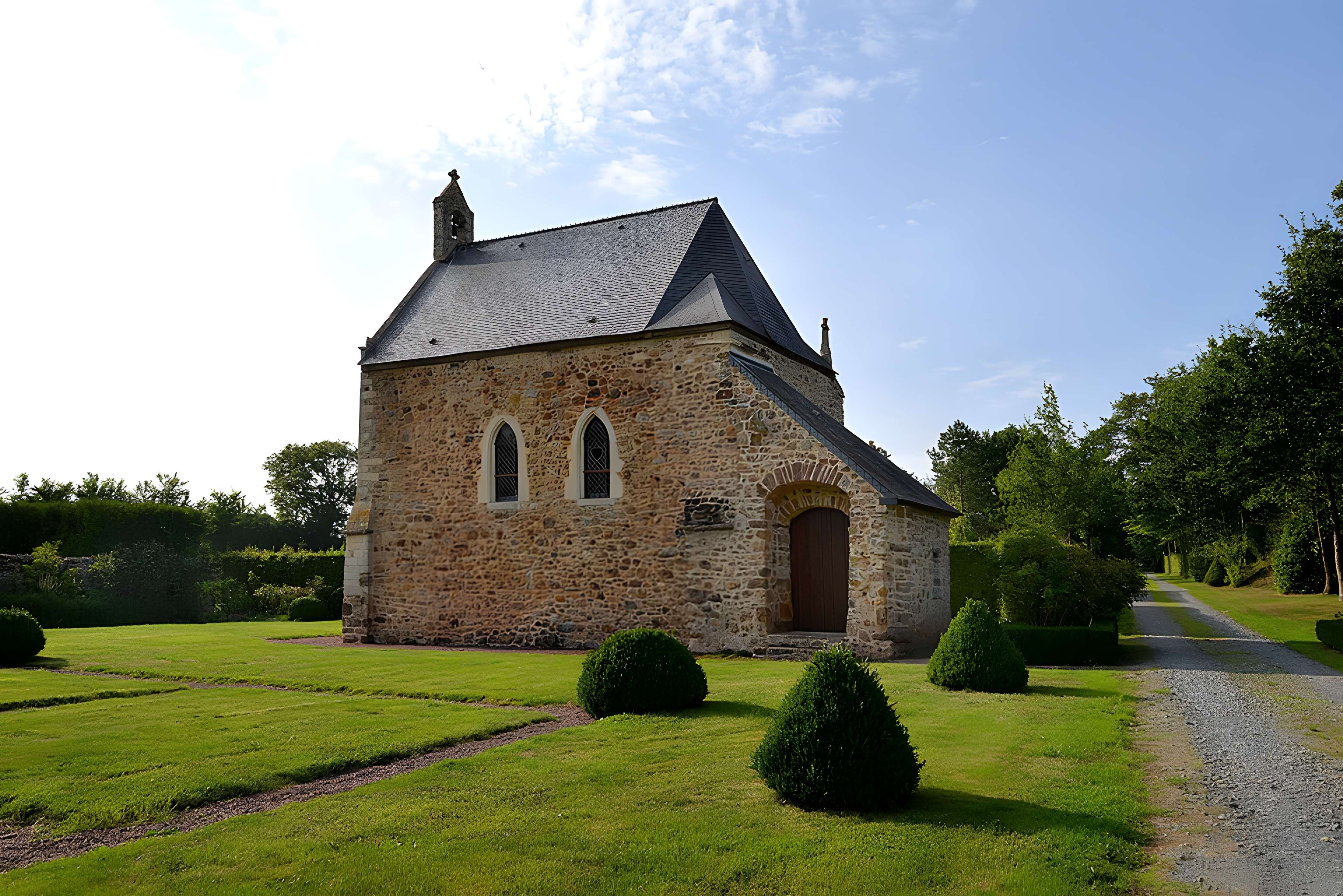 Manoir Saint-Ortaire ou manoir de la Mare du Dézert