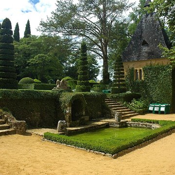 Manoir dEyrignac et ses Jardins