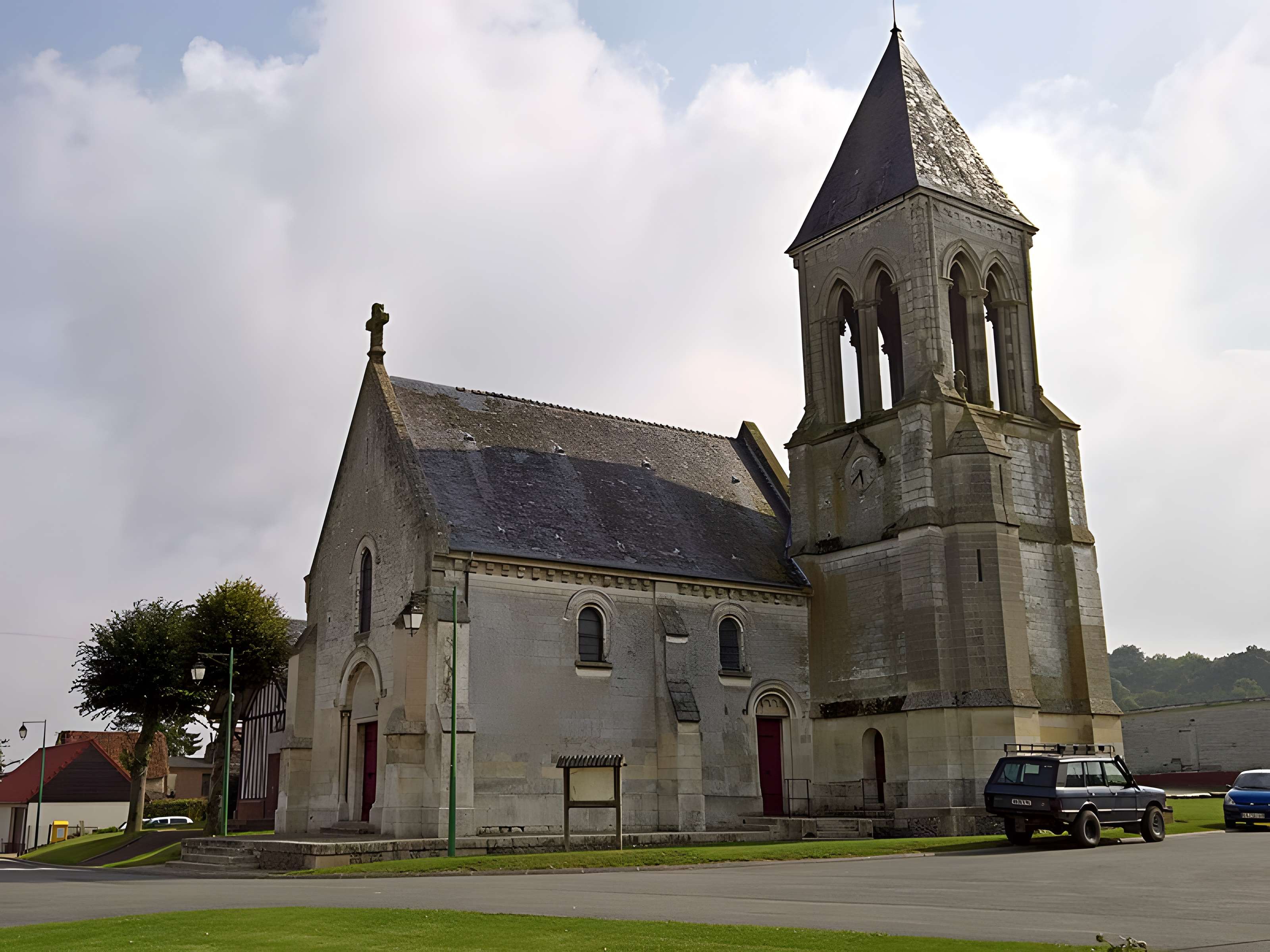 Eglise Saint-Martin de Namps-au-Val