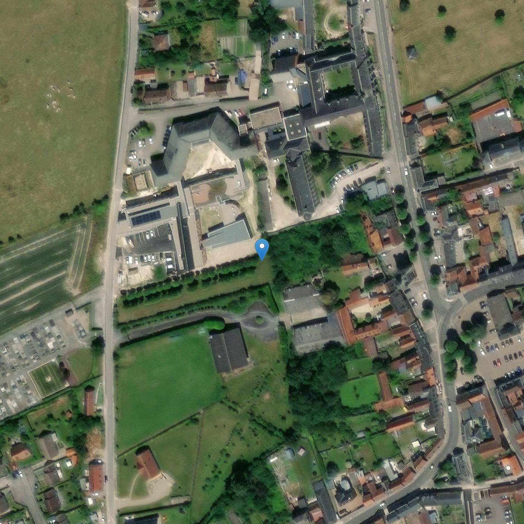 Photo de El resto de la Torre Margot