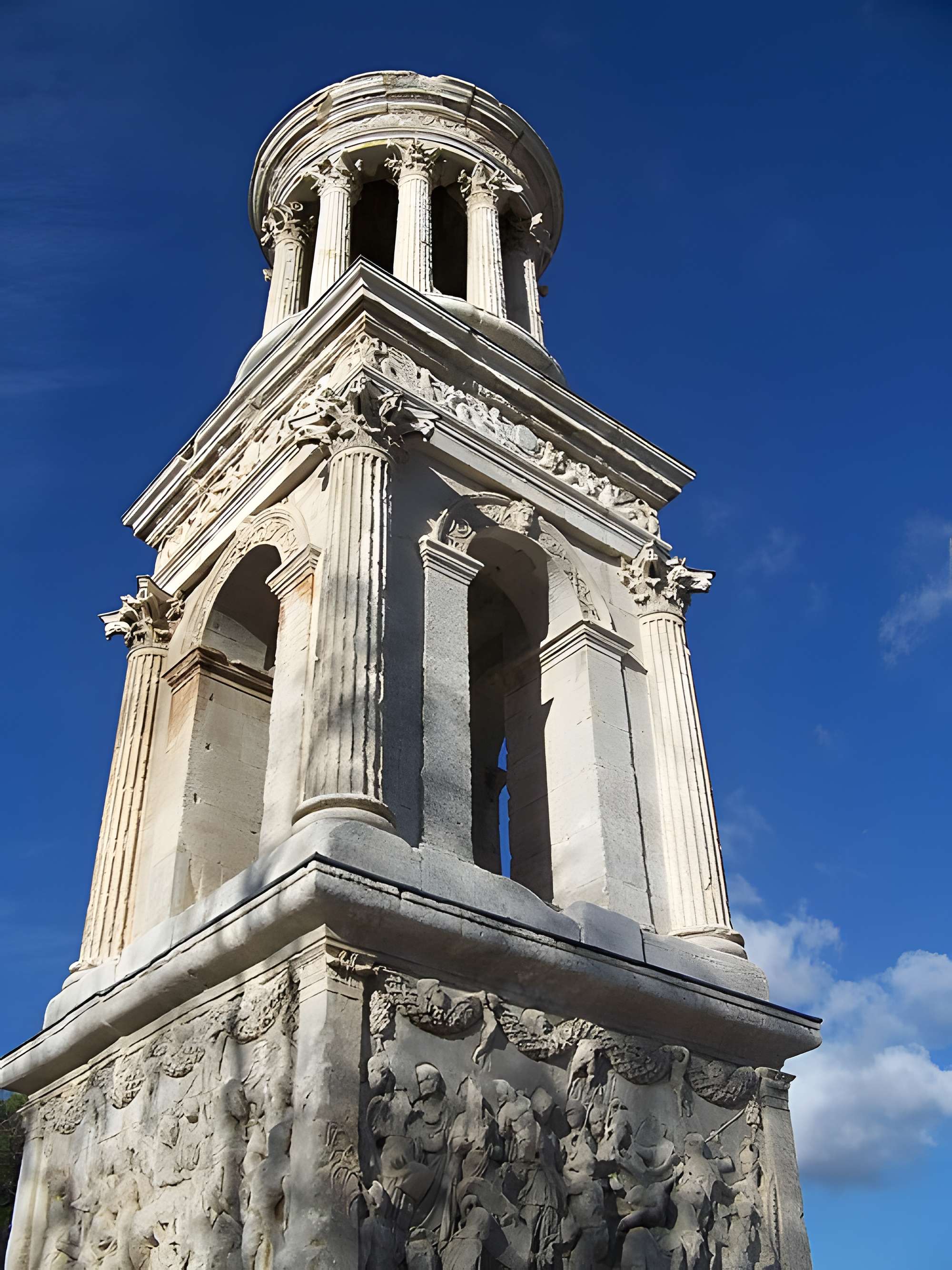 Mausolée de Glanum à Saint-Rémy-de-Provence