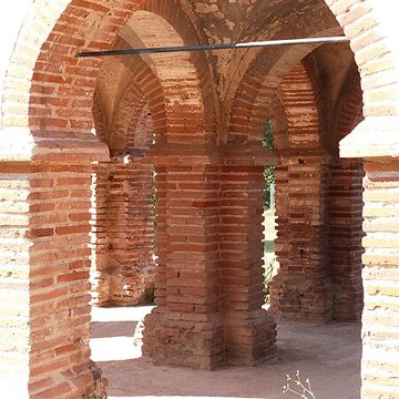 Pigeonnier du château de Lastours