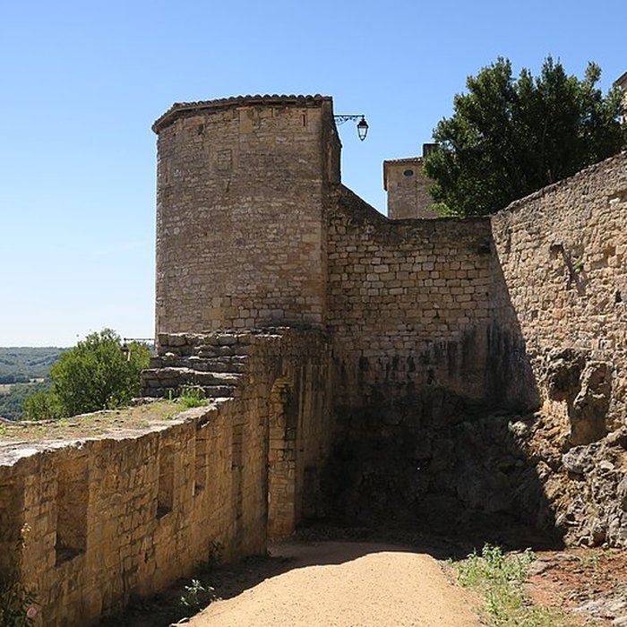 Photo de Restes des remparts
