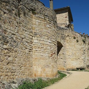 Restes des remparts
