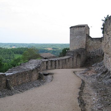 Restes des remparts