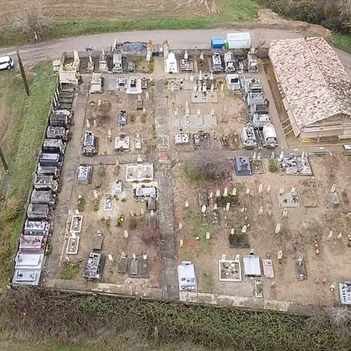 Photo de Chapelle Saint-Pierre du cimetière