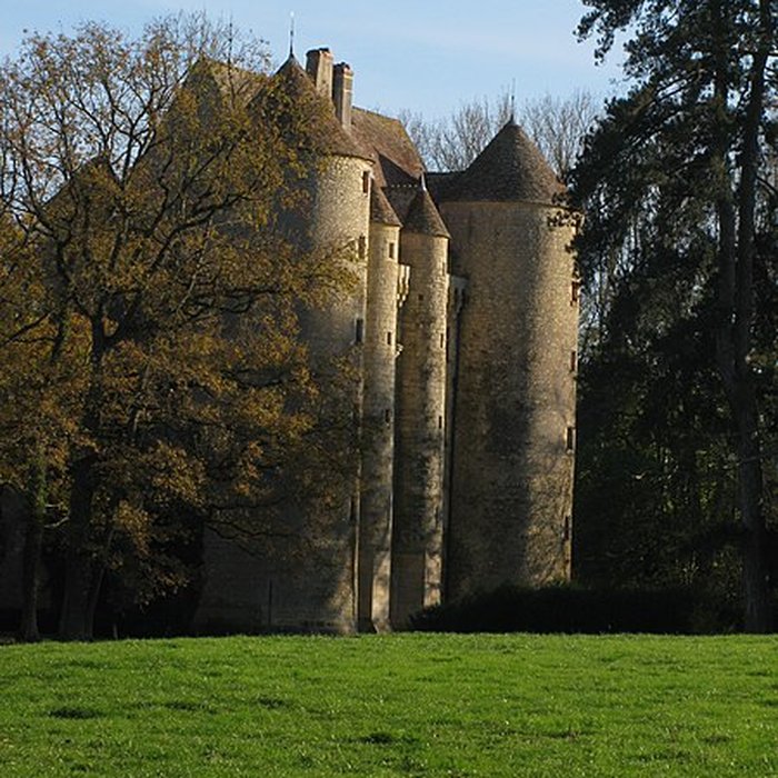 Photo de Château de Chevenon