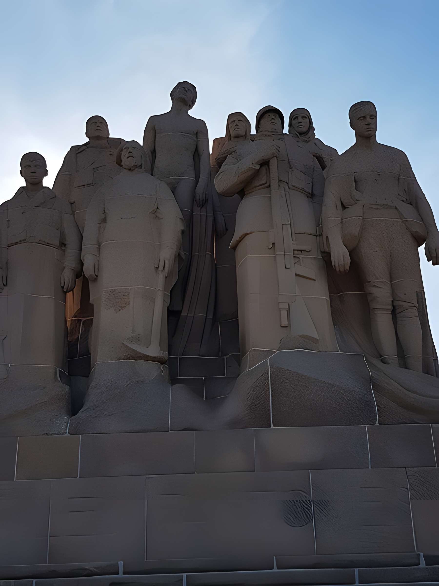 Monument dit des Fantômes commémorant la deuxième victoire de la Marne