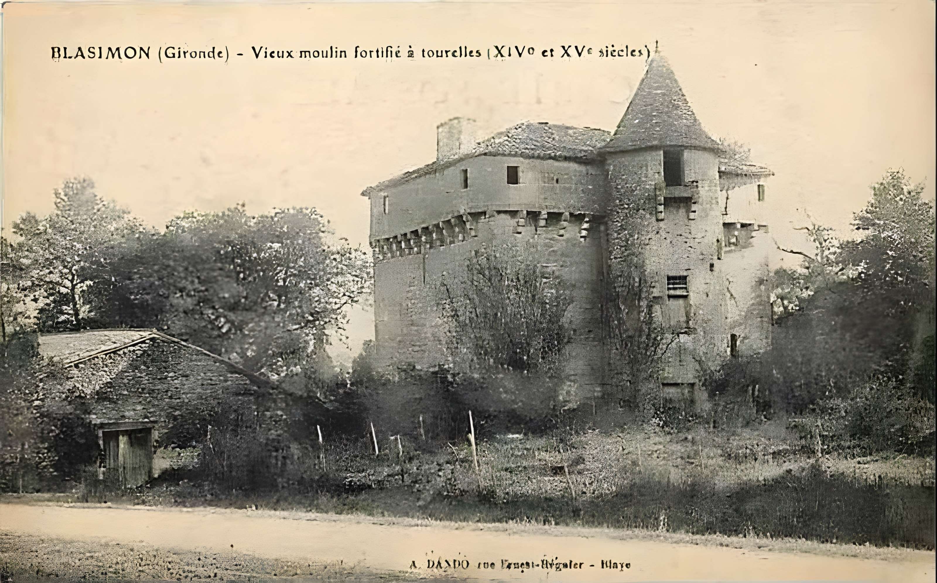 Moulin de Labarthe à Blasimon