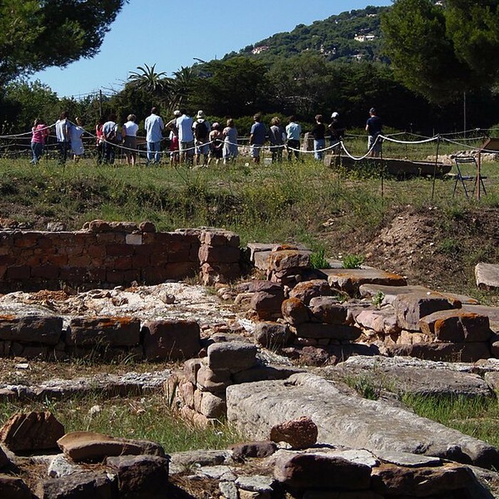 Photo de Cité gréco-romaine dOlbia-Pomponiana