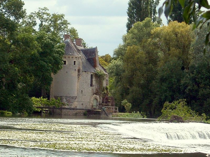 Photo de Moulin fortifié de Mervé à Luché-Pringé