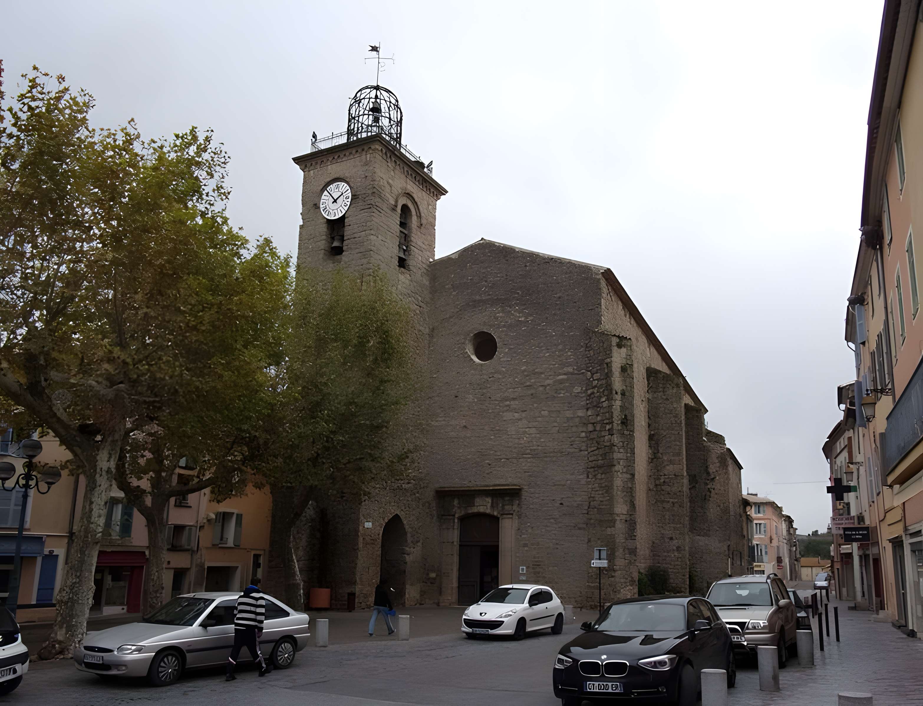 Eglise paroissiale Saint-Joseph