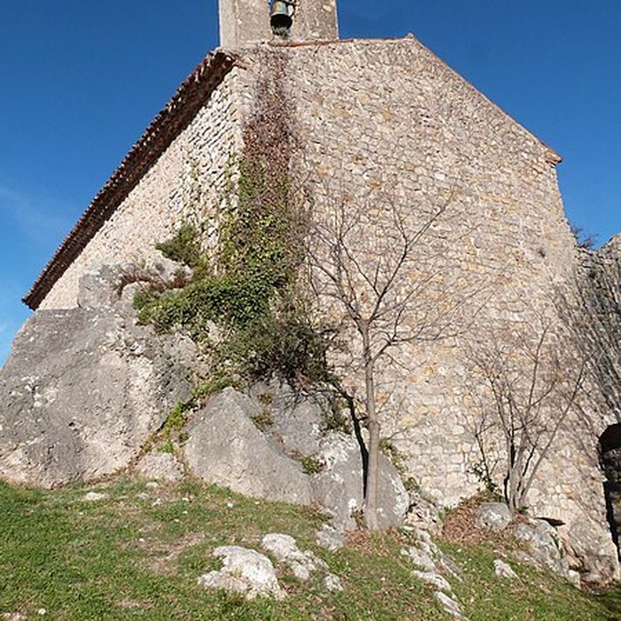 Photo de Vestiges du castrum et de la chapelle Saint-Barthélemy