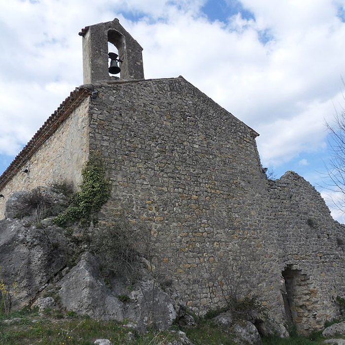Photo de Vestiges du castrum et de la chapelle Saint-Barthélemy