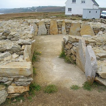 Nécropole mégalithique de la Pointe du Souch à Plouhinec